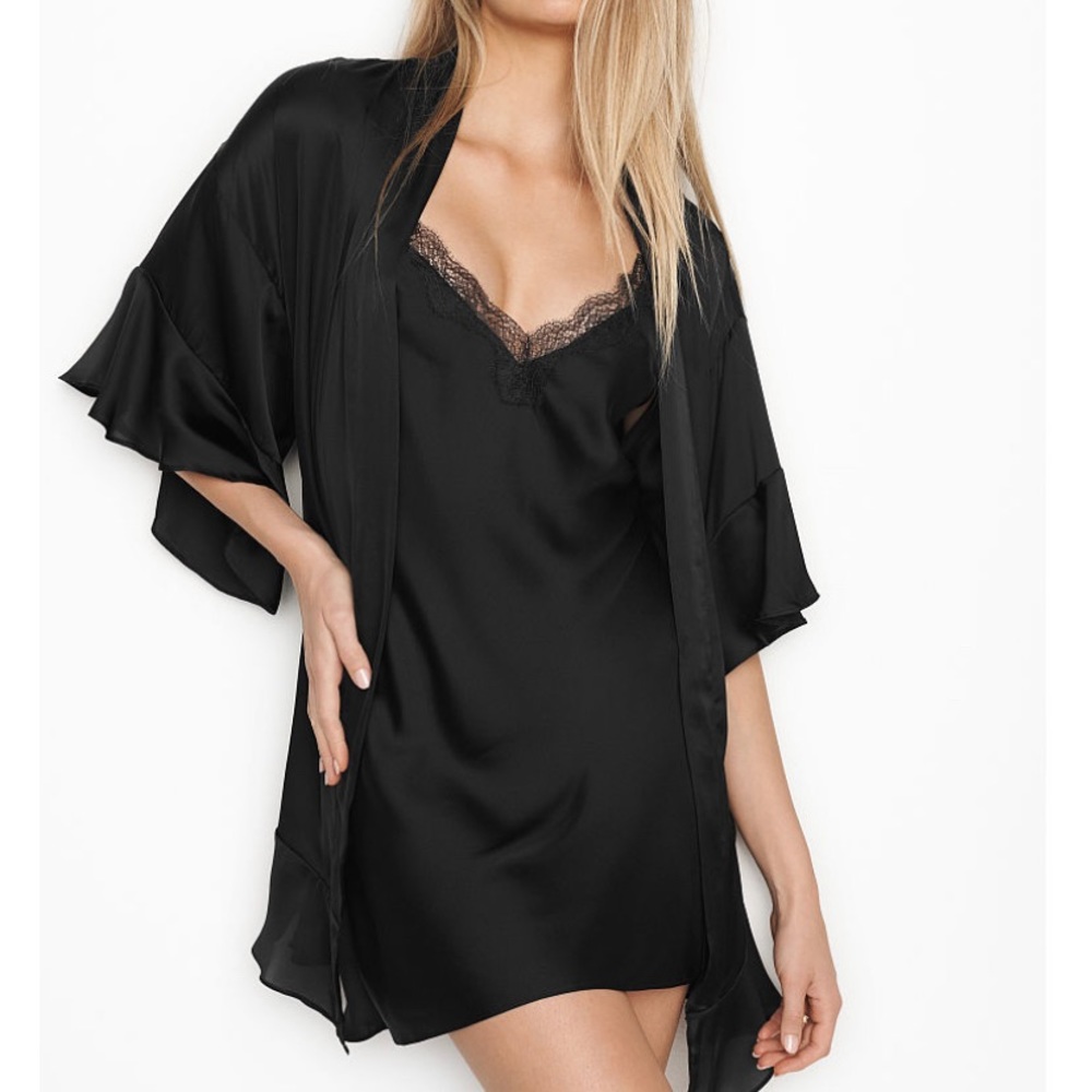 MUST-HAVE Victoria’s Secret Beautiful Feminine Black Satin Robe